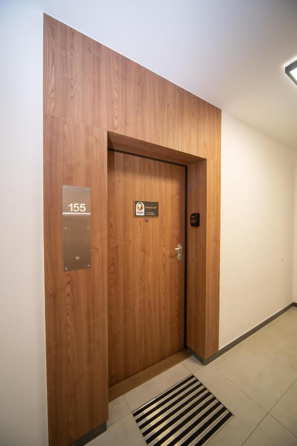 Maya'S Flats & Resorts 49 - Spacious 3 Rooms Apartment In Szafarnia グダニスク エクステリア 写真