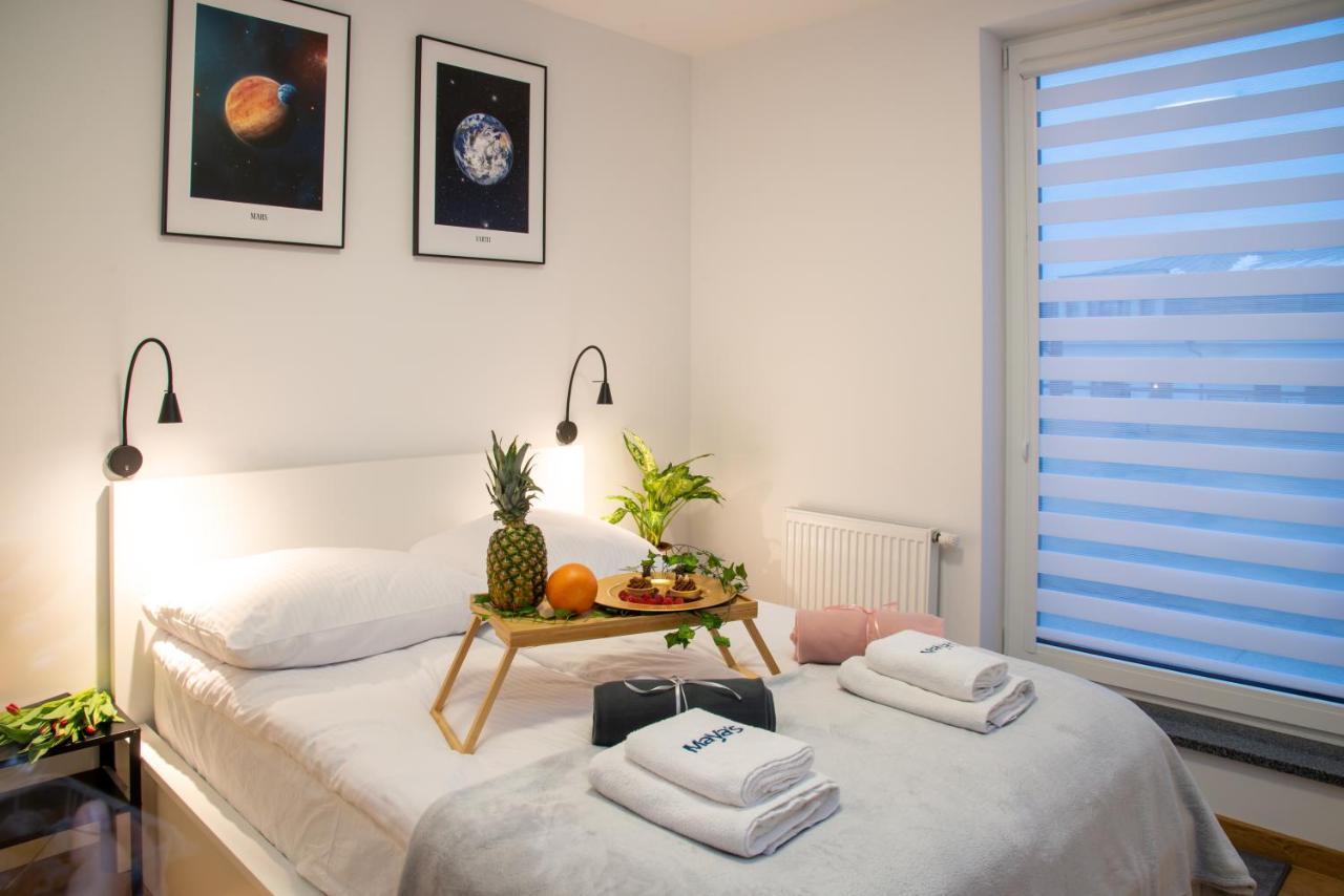Maya'S Flats & Resorts 49 - Spacious 3 Rooms Apartment In Szafarnia グダニスク エクステリア 写真